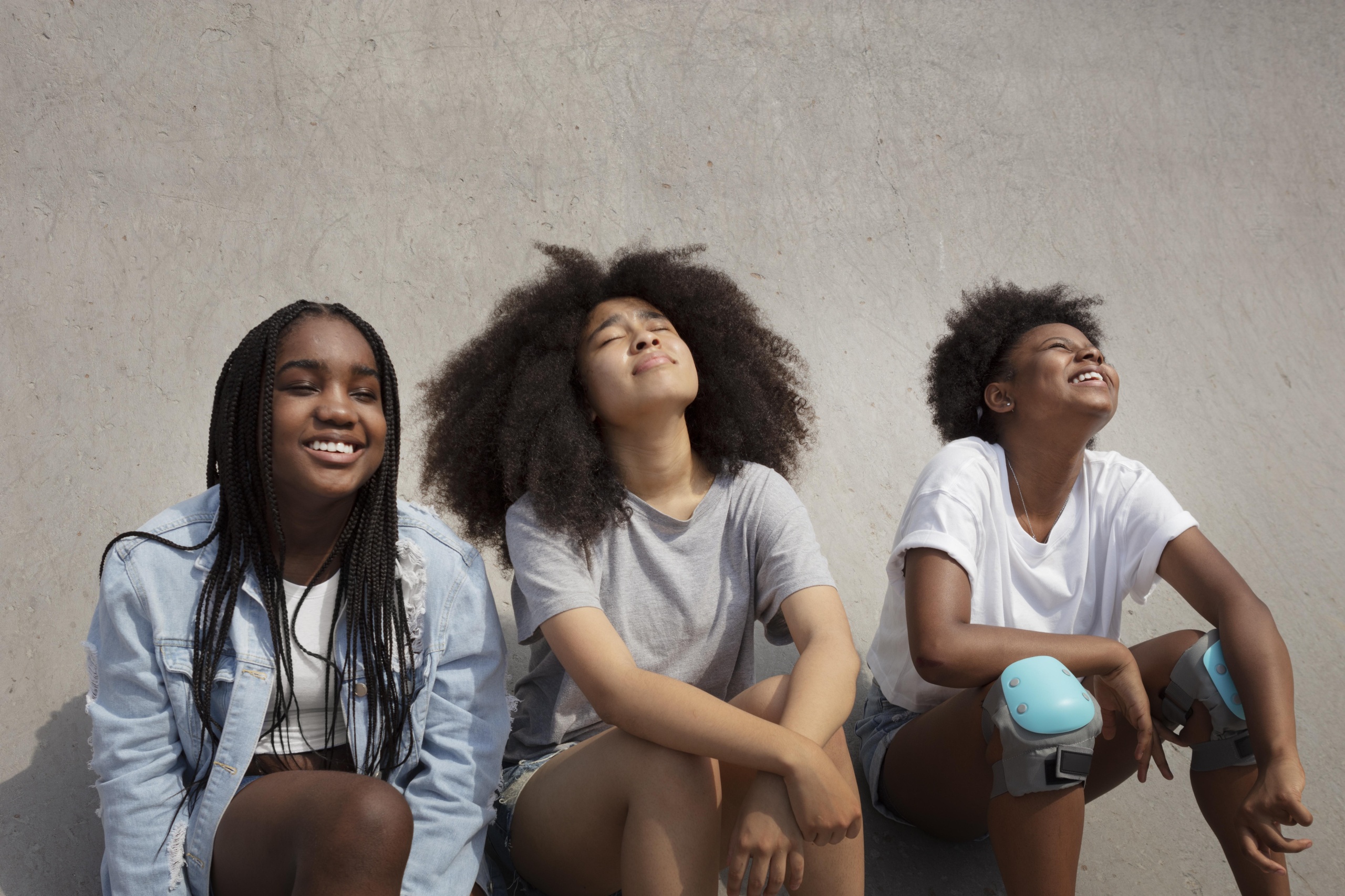 group-black-girls-spending-time-together